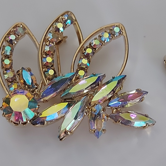 Aurora Borealis Brooch and Clip Earrings, Sparkling Rhinestone Brooch - Picture 3 of 5